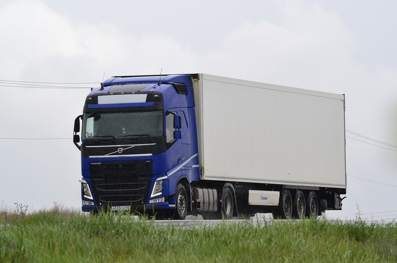 Башкортостан, № Н 533 СХ 702 — Volvo ('2012) FH.420 [X9P]