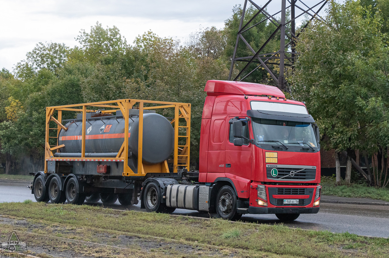 Восточно-Казахстанская область, № 148 BD 16 — Volvo ('2008) FH.400