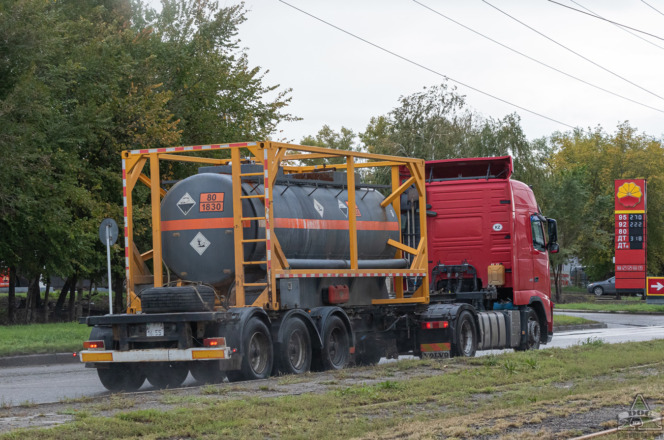 Восточно-Казахстанская область, № 55 FYA 16 — Krone SDC 27 Box Liner