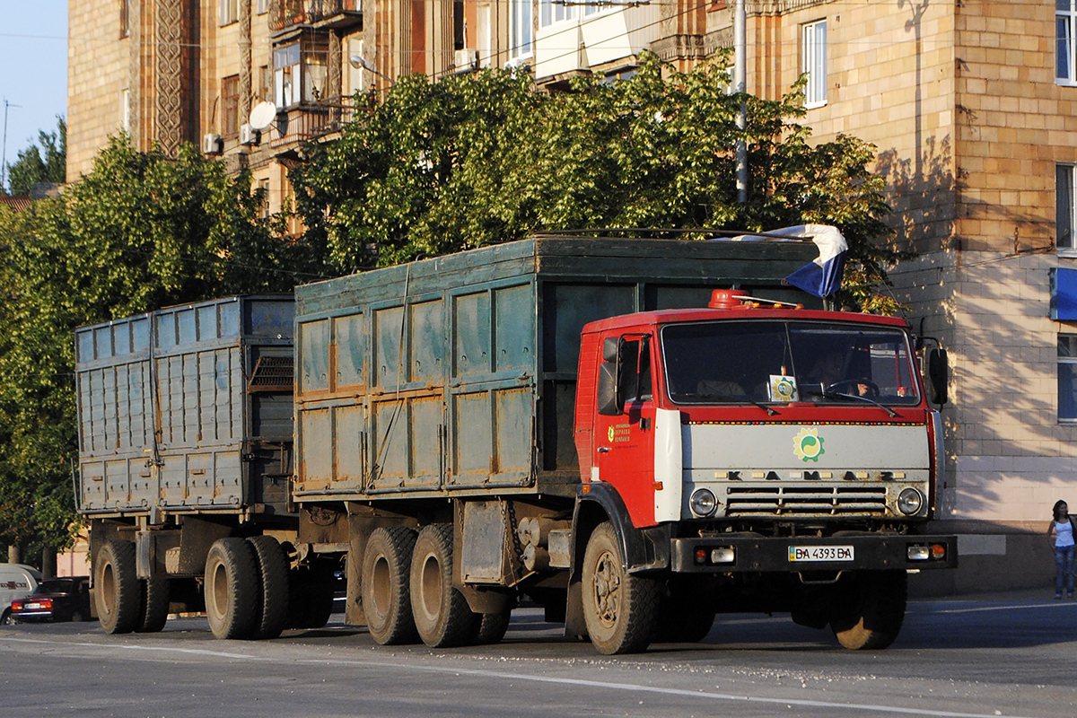 Кировоградская область, № ВА 4393 ВА — КамАЗ-53212