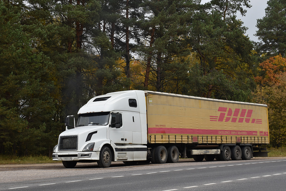 Дагестан, № Р 852 ХН 05 — Volvo VN (Общая модель)