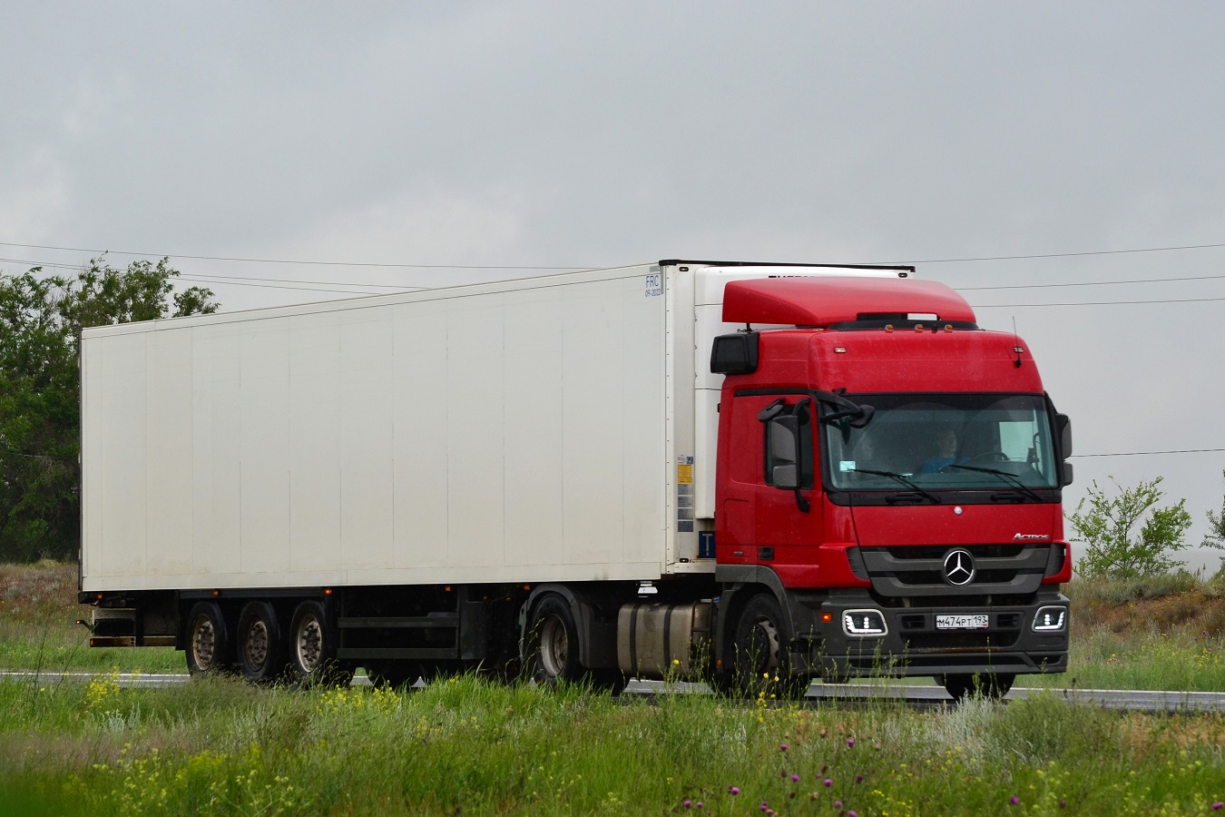 Краснодарский край, № М 474 РТ 193 — Mercedes-Benz Actros '09 1841 [Z9M]