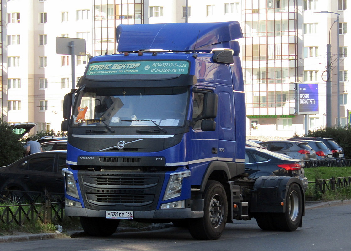 Оренбургская область, № Е 531 ЕР 156 — Volvo ('2013) FM.370