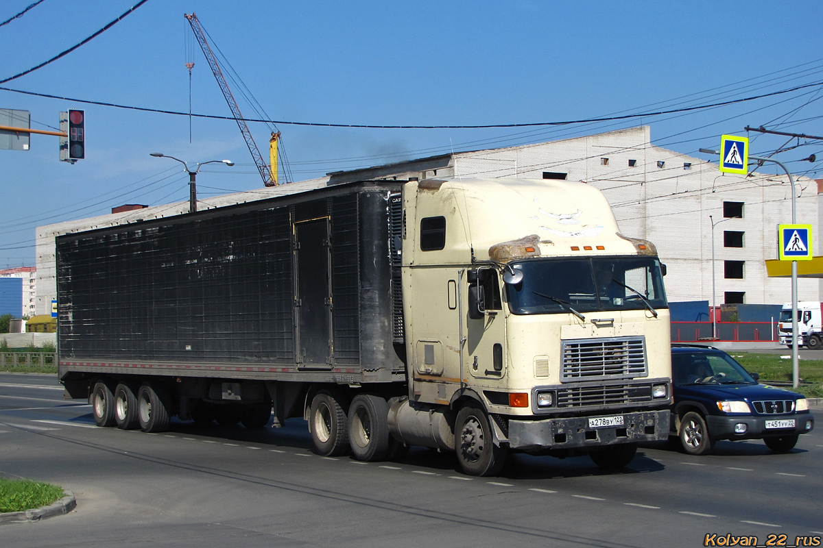 Алтайский край, № А 278 ВУ 122 — International 9800