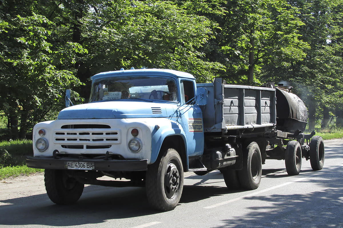 Днепропетровская область, № АЕ 4306 ВА — ЗИЛ-495710