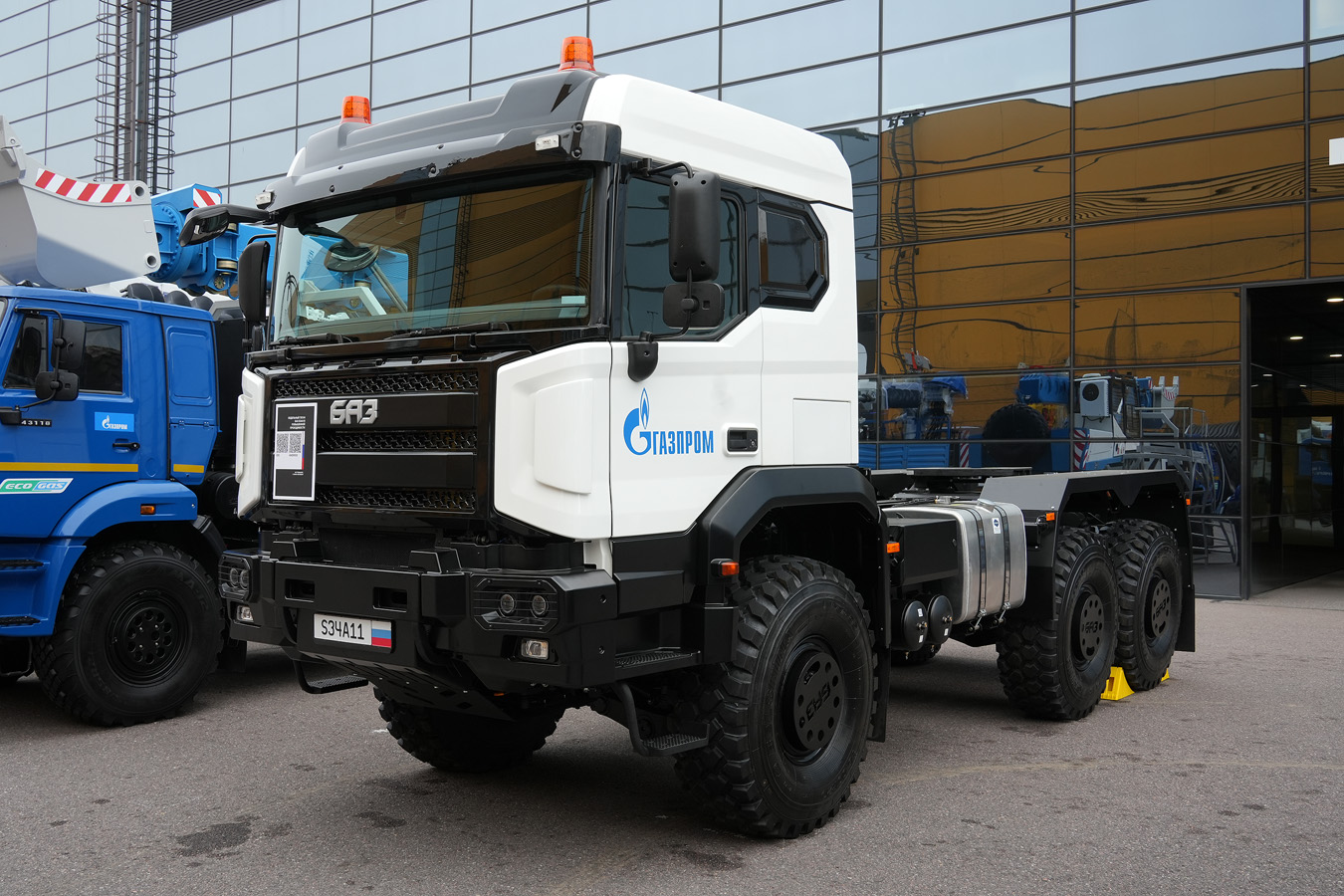 Санкт-Петербург, № (78) Б/Н 0134 — БАЗ-Романов (общая модель) [ED4]; Санкт-Петербург — Автомобили без номеров; Санкт-Петербург — Новые автомобили; Санкт-Петербург — XIV Петербургский международный газовый форум (7-10 октября 2025 г.)