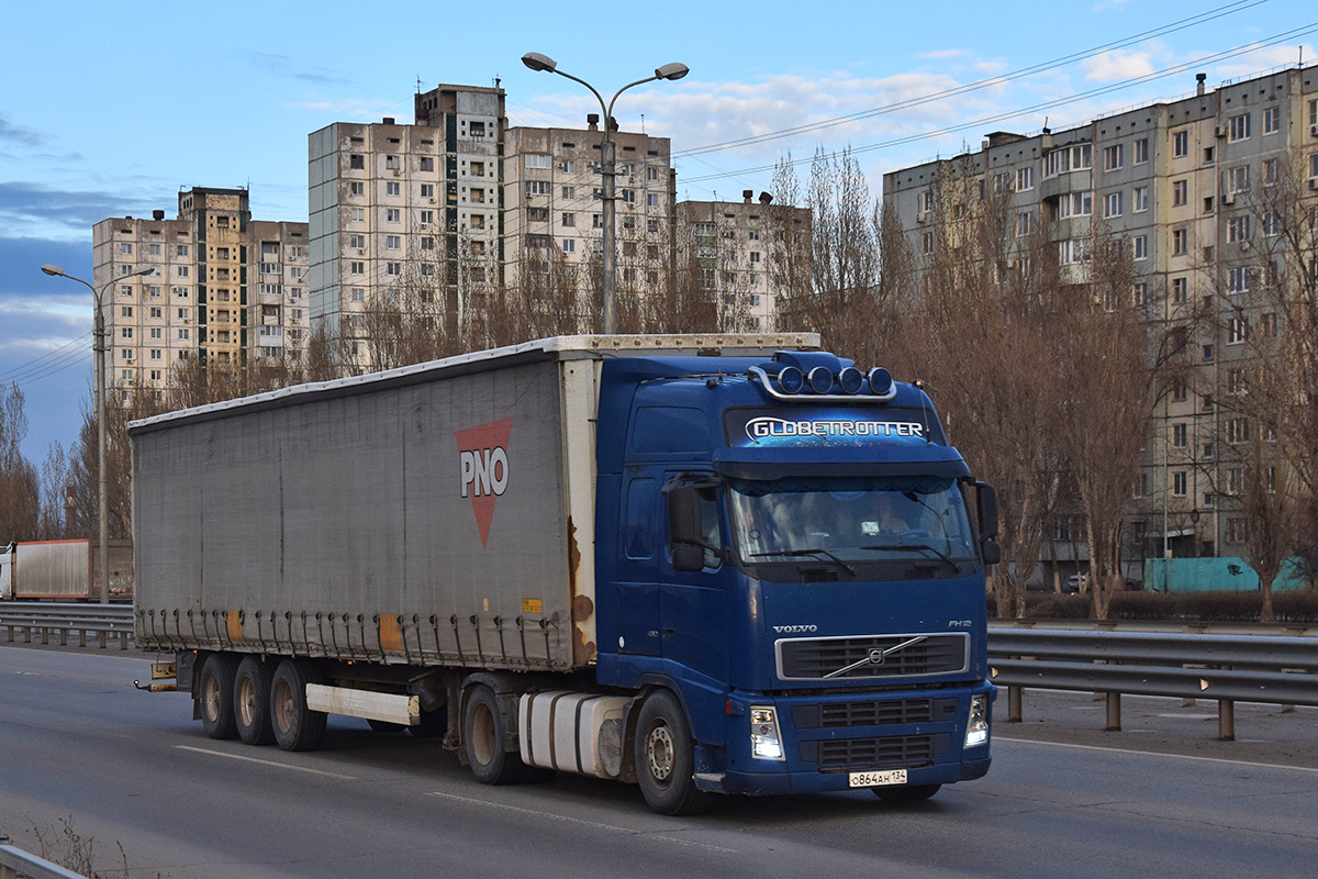 Волгоградская область, № О 864 АН 134 — Volvo ('2002) FH12.460