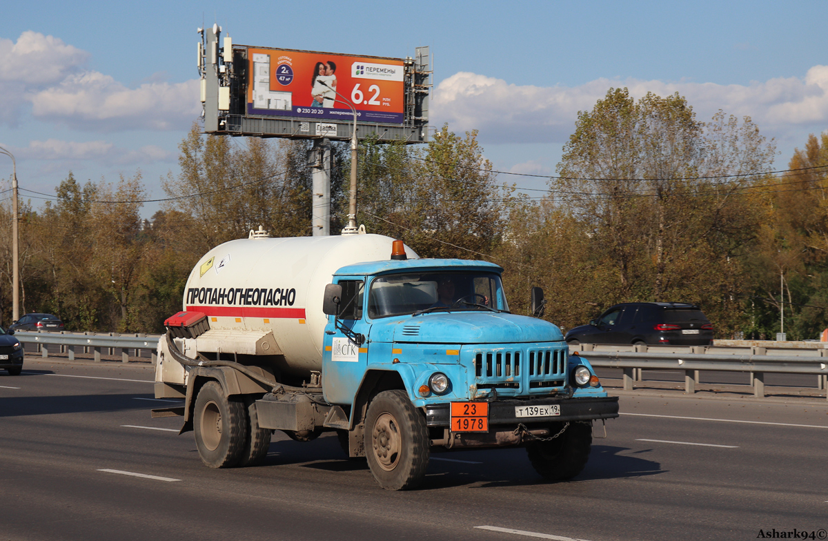 Красноярский край, № Т 139 ЕХ 19 — ЗИЛ-431412