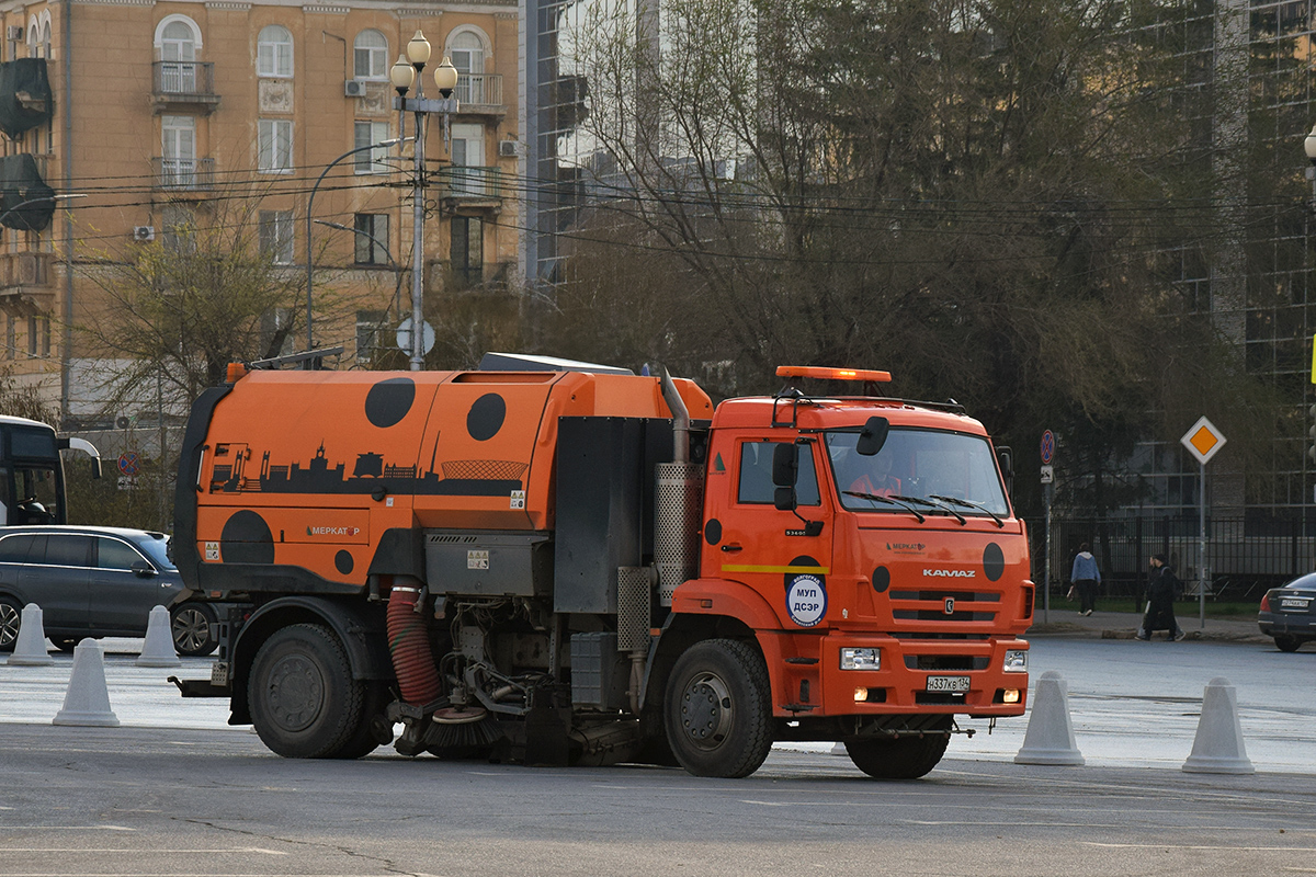 Волгоградская область, № Н 337 КВ 134 — КамАЗ-53605-50