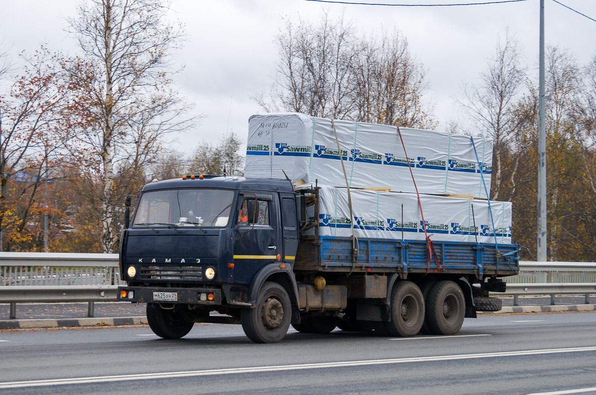 Архангельская область, № М 625 ХН 29 — КамАЗ-53212