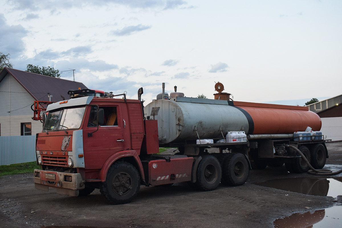 Алтайский край, № Р 794 ВХ 22 — КамАЗ-54112