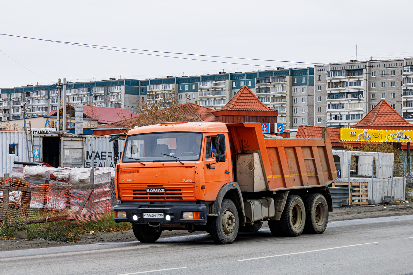 Свердловская область, № Е 443 РЕ 196 — КамАЗ-65115-D3(97)