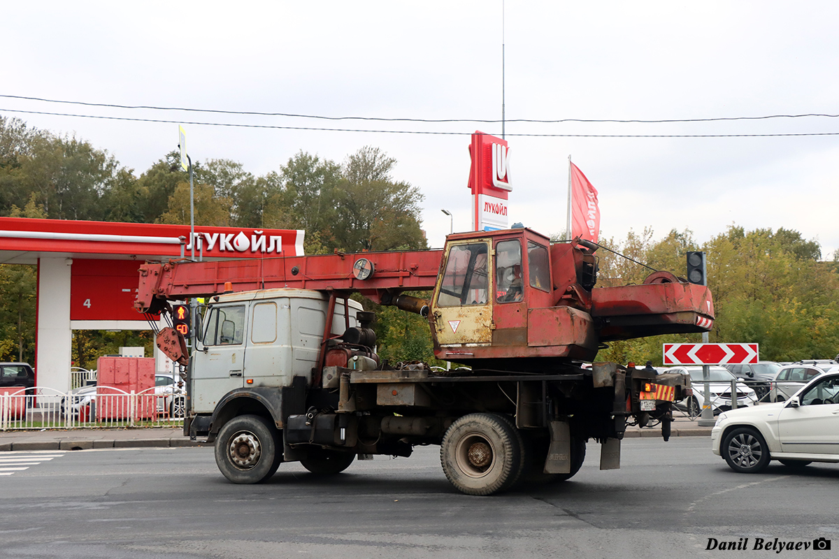 Ленинградская область, № Р 126 СС 47 — МАЗ-5337 (общая модель)