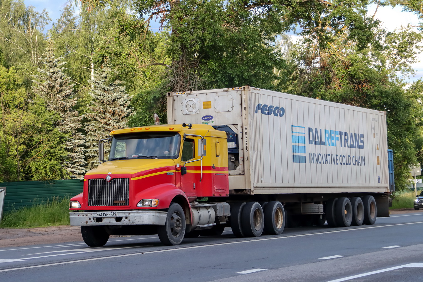 Московская область, № Н 319 МК 790 — International 9200