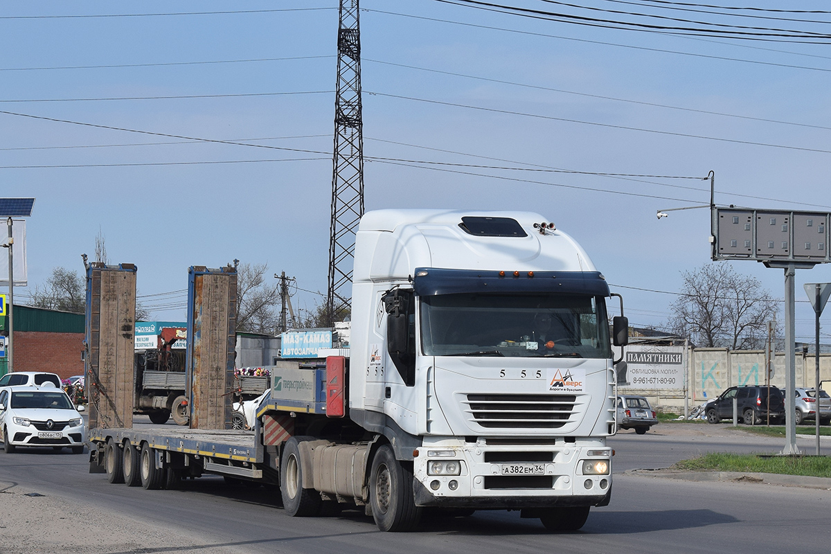 Волгоградская область, № А 382 ЕМ 34 — IVECO Stralis ('2002)