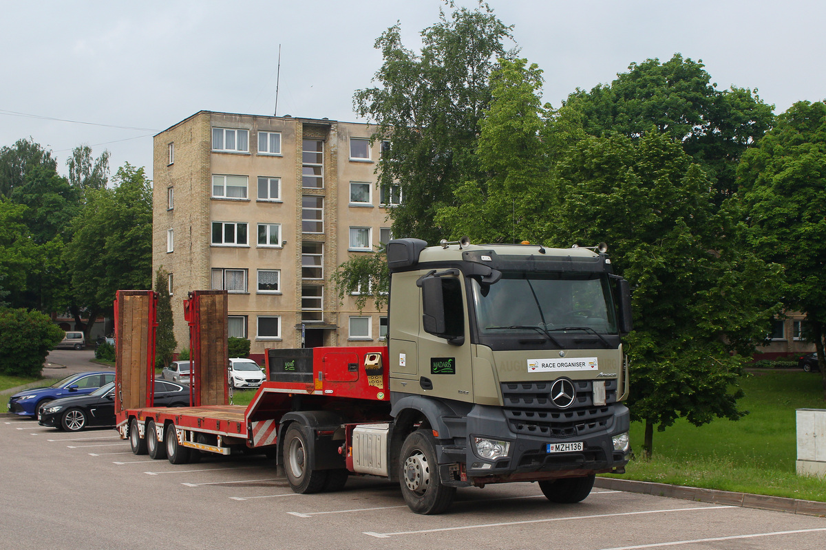 Литва, № MZH 136 — Mercedes-Benz Arocs (общ.м)