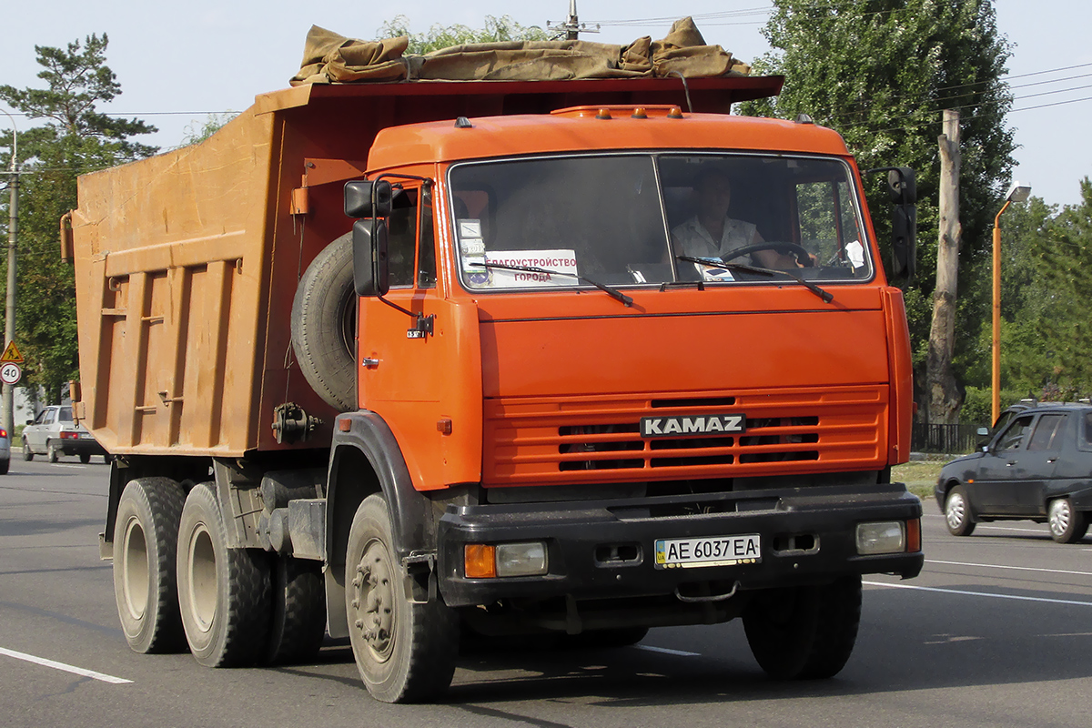 Днепропетровская область, № АЕ 6037 ЕА — КамАЗ-65115 [651150]