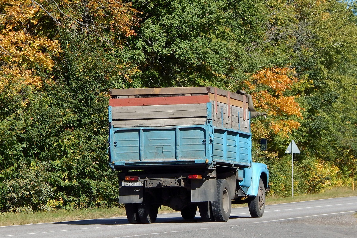 Белгородская область, № Е 426 РР 31 — ЗИЛ-495710