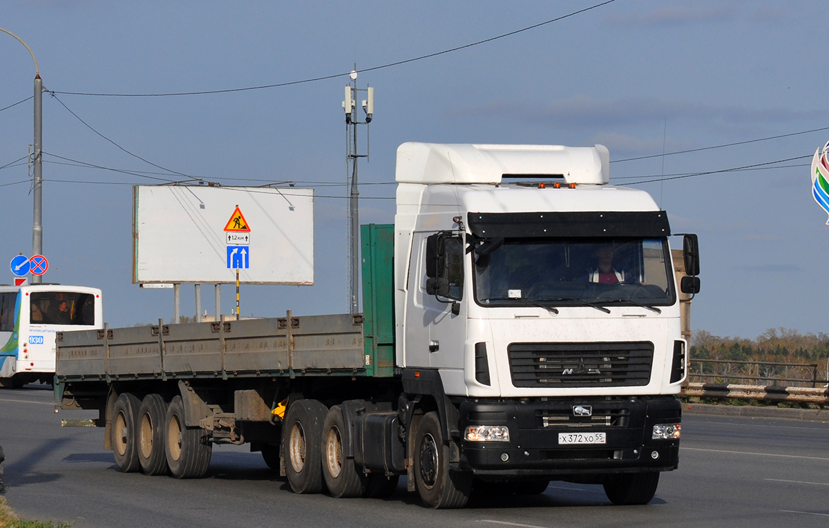 Омская область, № Х 372 ХО 55 — МАЗ-6430C9