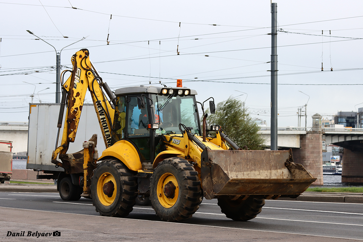 Санкт-Петербург, № 0221 СЕ 78 — New Holland LB115.B