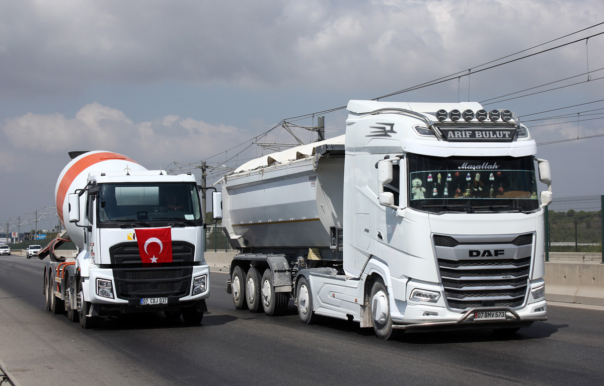 Турция, № 07 CDJ 037 — Ford (общая модель); Турция, № 07 BMV 573 — DAF ('2021) XG FT