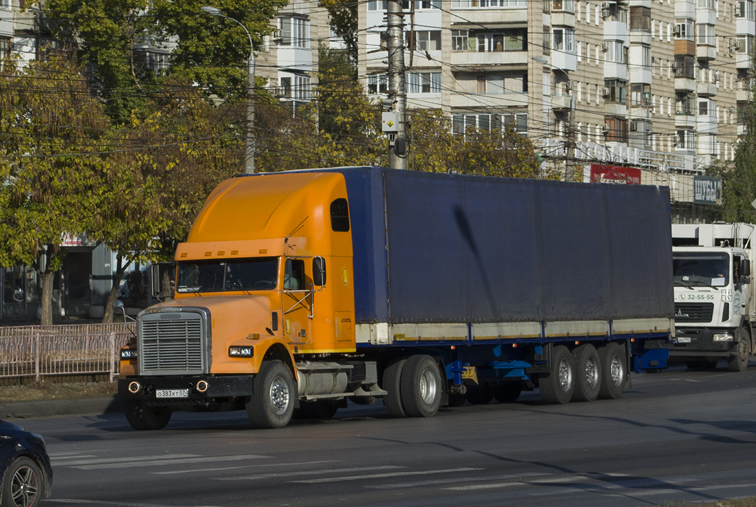 Волгоградская область, № О 383 КТ 07 — Freightliner FLD 120 SD