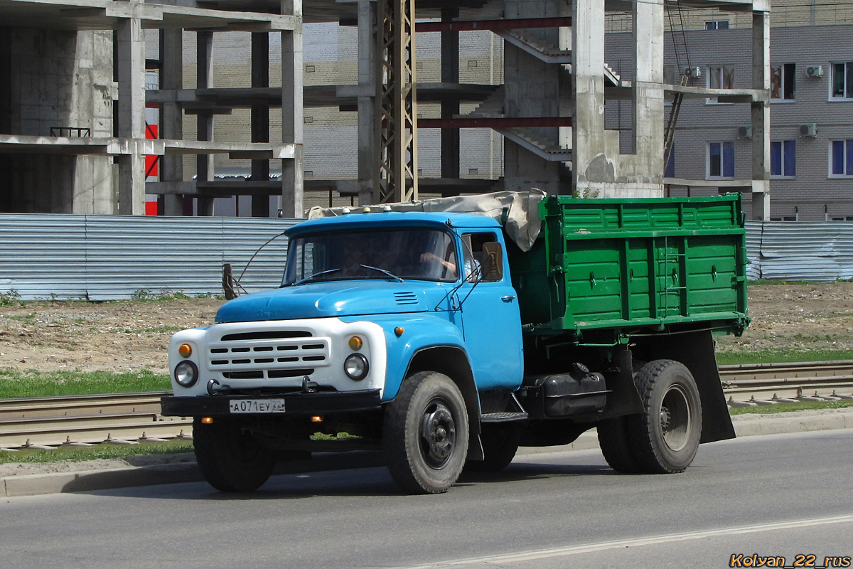 Алтайский край, № А 071 ЕУ 22 — ЗИЛ-495710