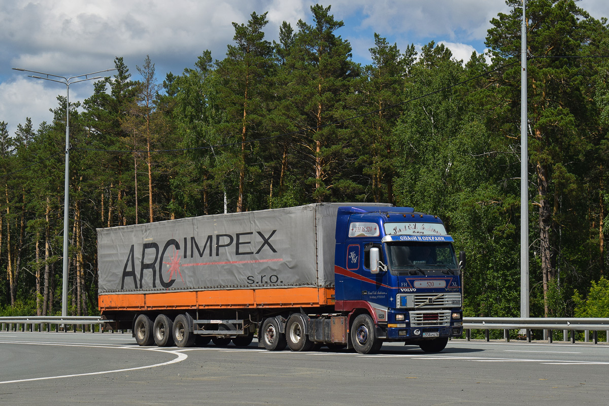 Восточно-Казахстанская область, № 558 AMA 16 — Volvo ('1993) FH16.520