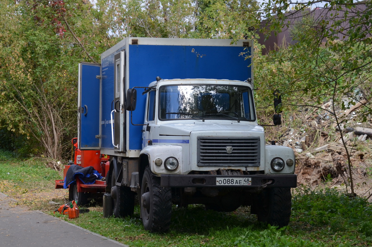 Липецкая область, № О 088 АЕ 48 — ГАЗ-33088 «Садко»