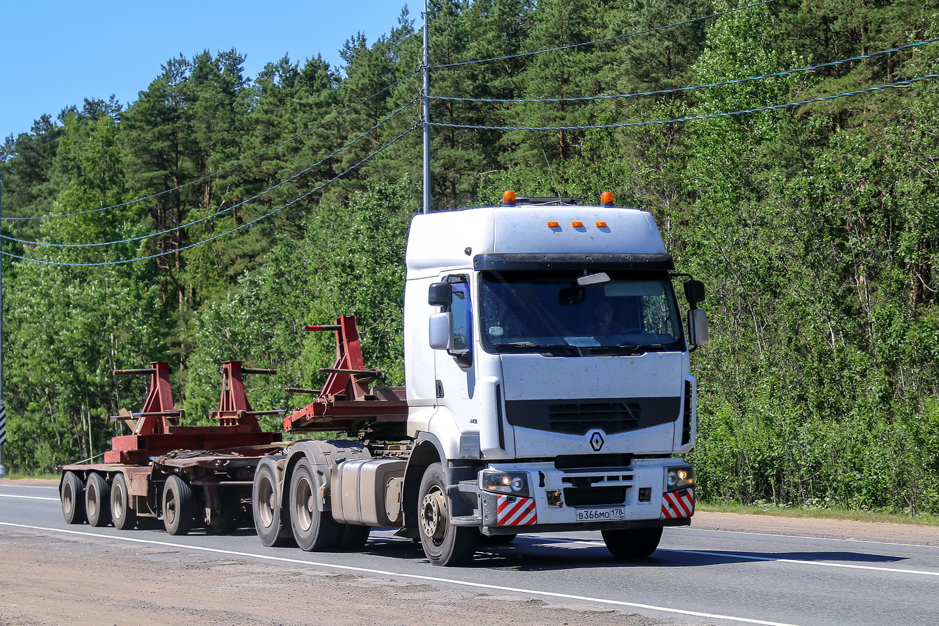 Санкт-Петербург, № В 366 МО 178 — Renault Premium Lander [X9P]