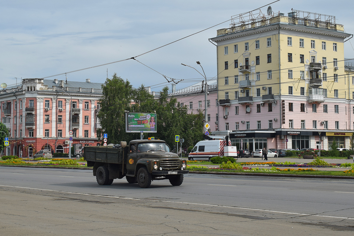 Алтайский край, № Р 825 КС 22 — ЗИЛ-130 (общая модель)