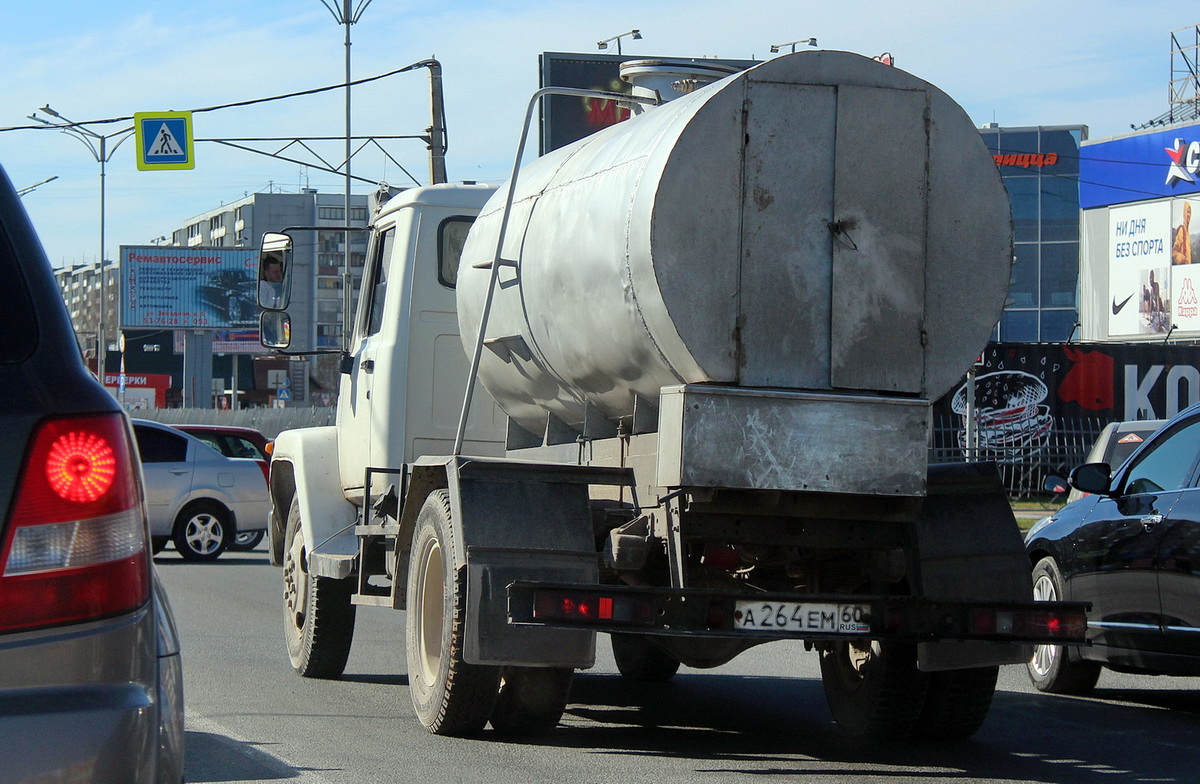 Псковская область, № А 264 ЕМ 60 — ГАЗ-3307