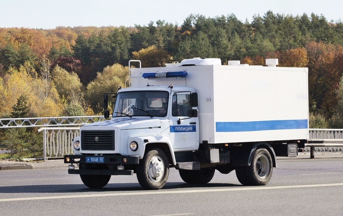 Башкортостан, № Р 1048 02 — ГАЗ-33098