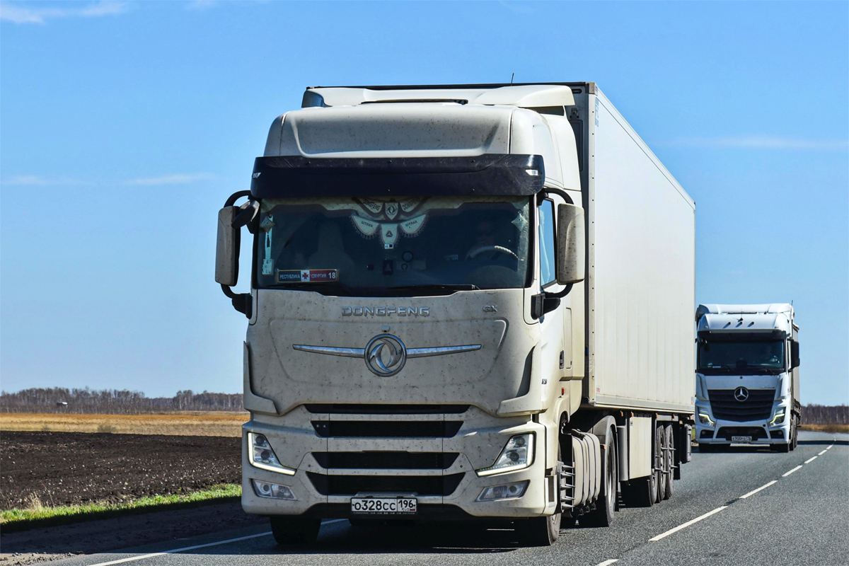 Свердловская область, № О 328 СС 196 — Dongfeng GX DFH4180