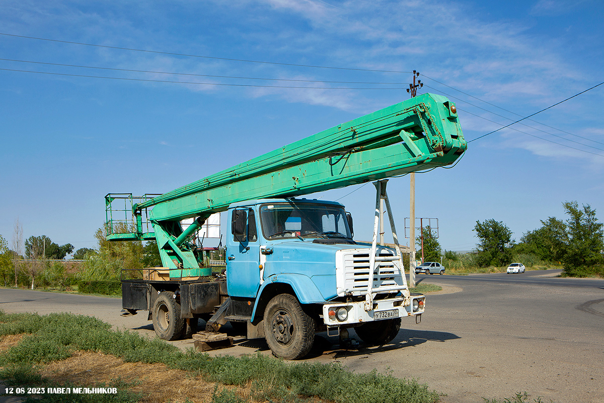 Астраханская область, № У 732 ВА 30 — ЗИЛ-433362