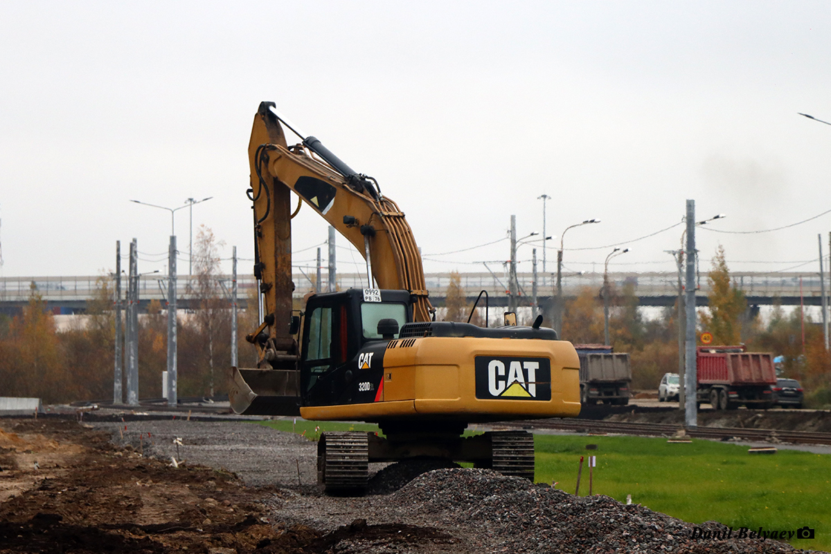 Санкт-Петербург, № 0992 РВ 78 — Caterpillar 320