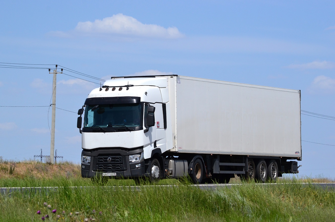 Удмуртия, № К 417 СС 18 — Renault T-Series ('2013)