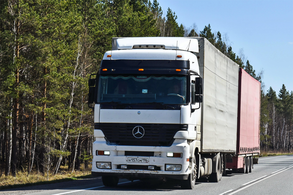 Свердловская область, № Н 157 СМ 196 — Mercedes-Benz Actros ('1997) 2535