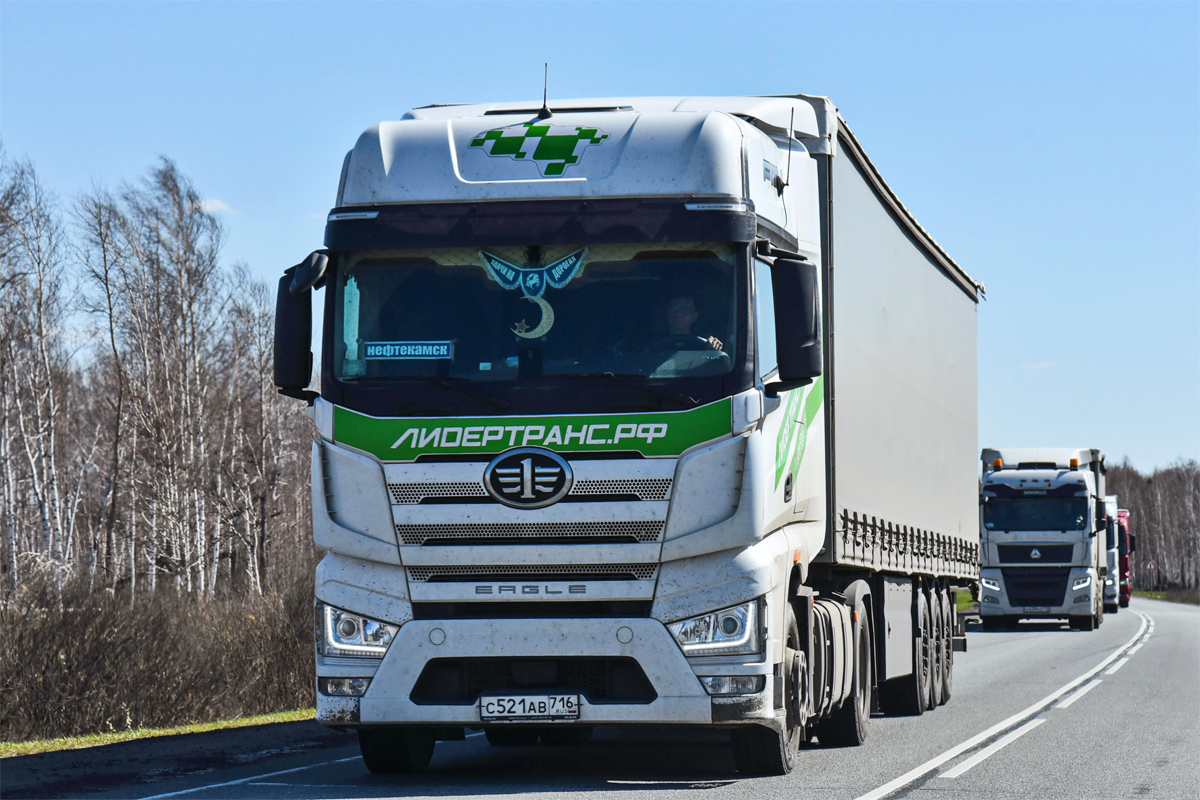 Татарстан, № С 521 АВ 716 — FAW J7 Eagle CA4180