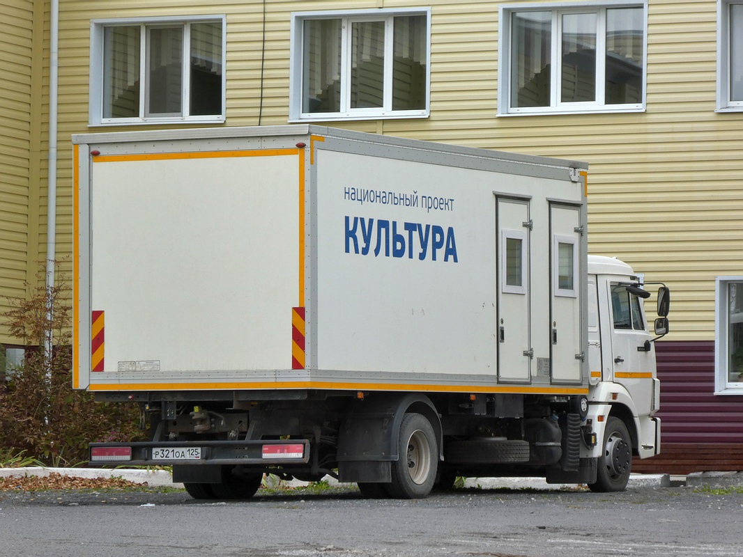 Приморский край, № Р 321 ОА 125 — КамАЗ-4308-G5(69)