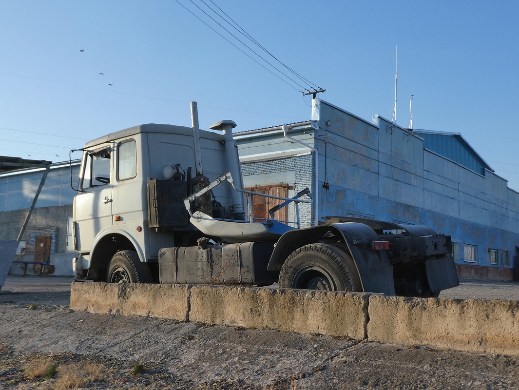 Приморский край, № О 412 СЕ 25 — МАЗ-54323