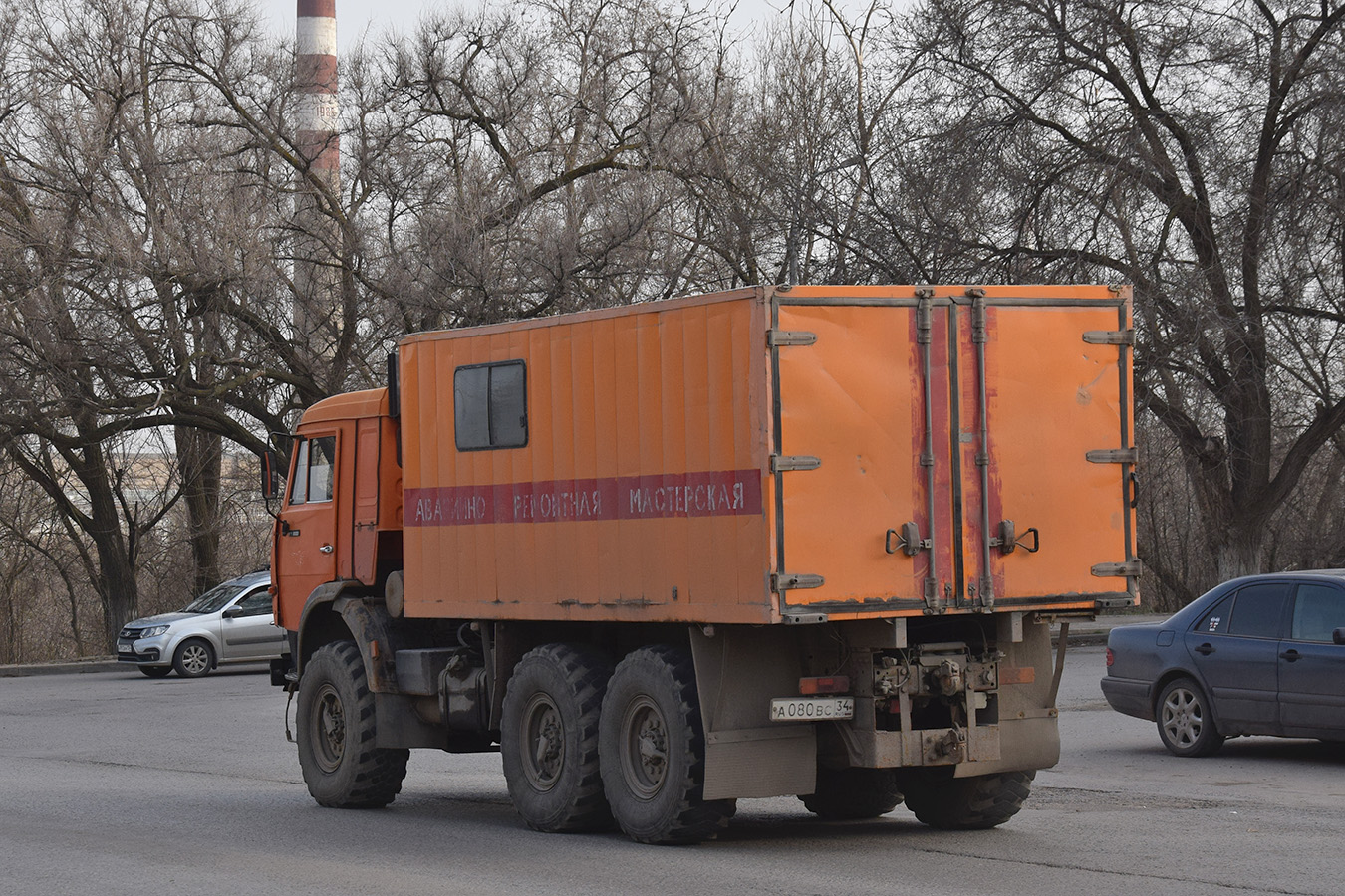 Волгоградская область, № 563 — КамАЗ-43114-15 [43114R]
