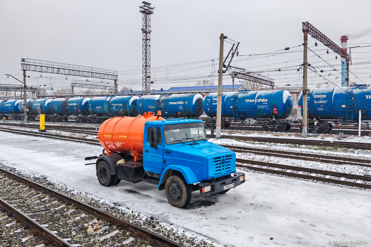 Москва, № О 190 УМ 199 — ЗИЛ-433362