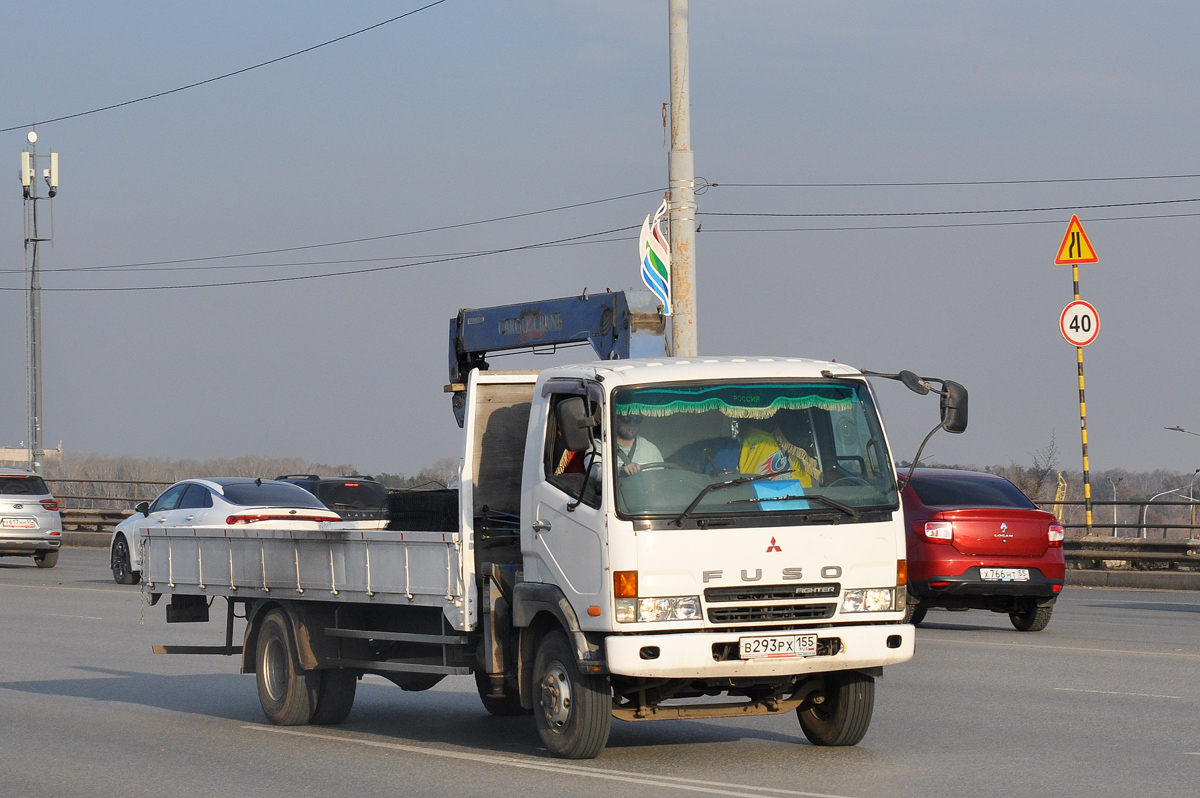 Омская область, № В 293 РХ 155 — Mitsubishi Fuso Fighter