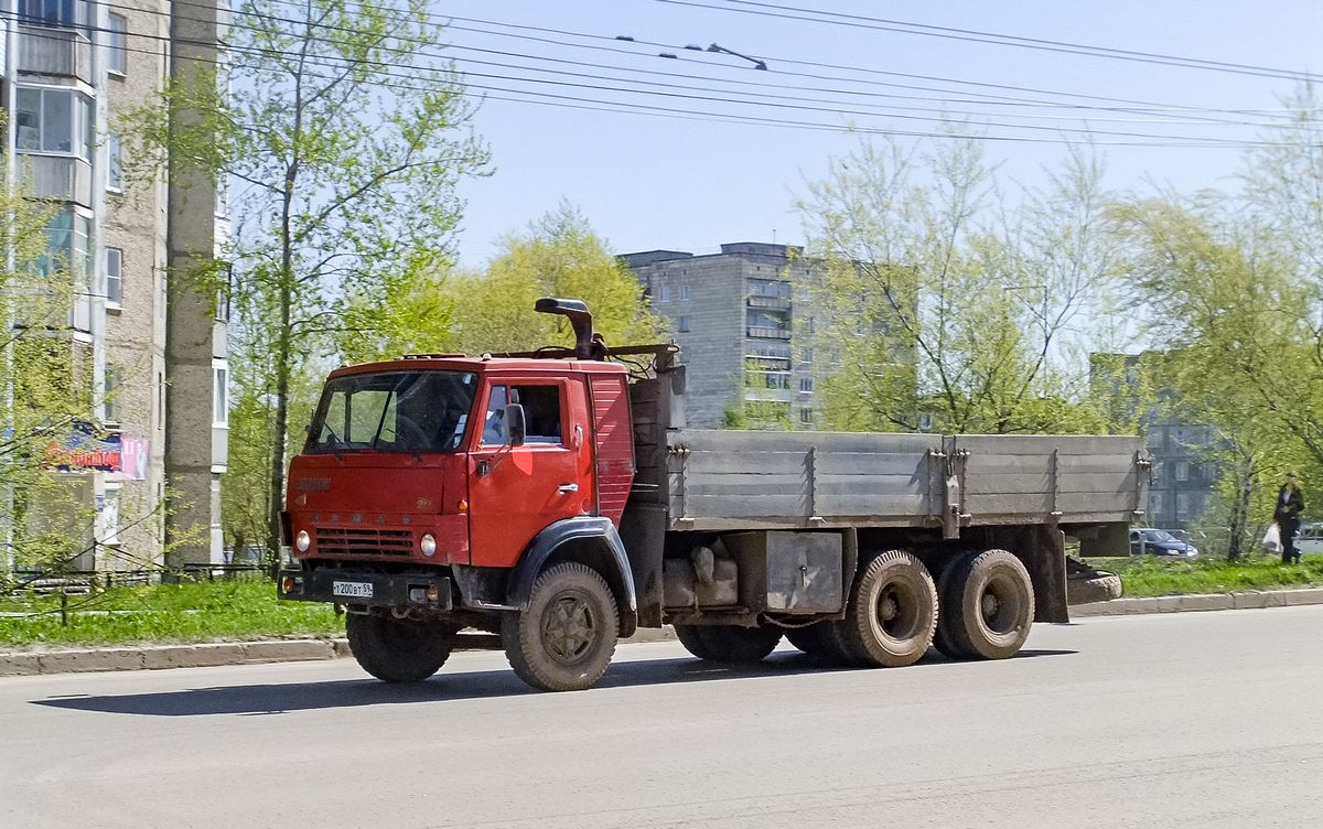 Пермский край, № Т 200 ВТ 59 — КамАЗ-53212