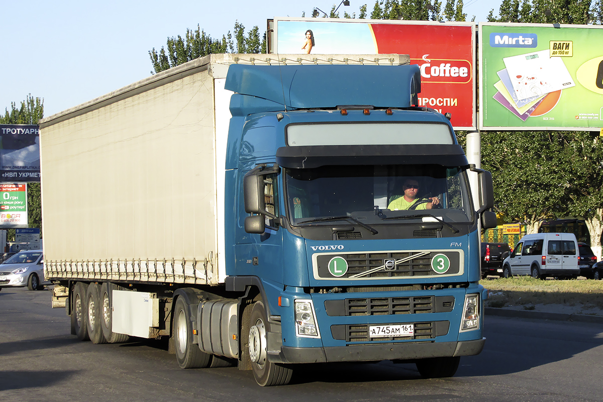 Ростовская область, № А 745 АМ 161 — Volvo ('2002) FM9