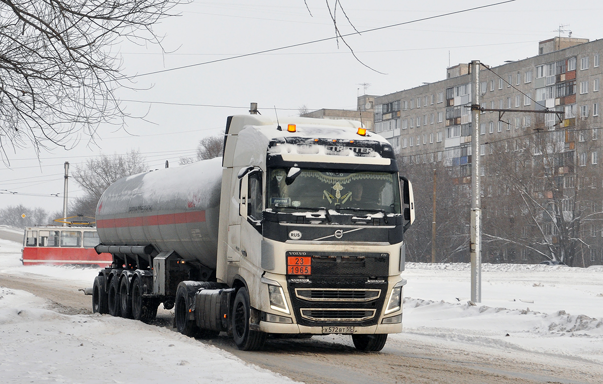 Омская область, № Х 572 ВТ 55 — Volvo ('2012) FH.420 [X9P]