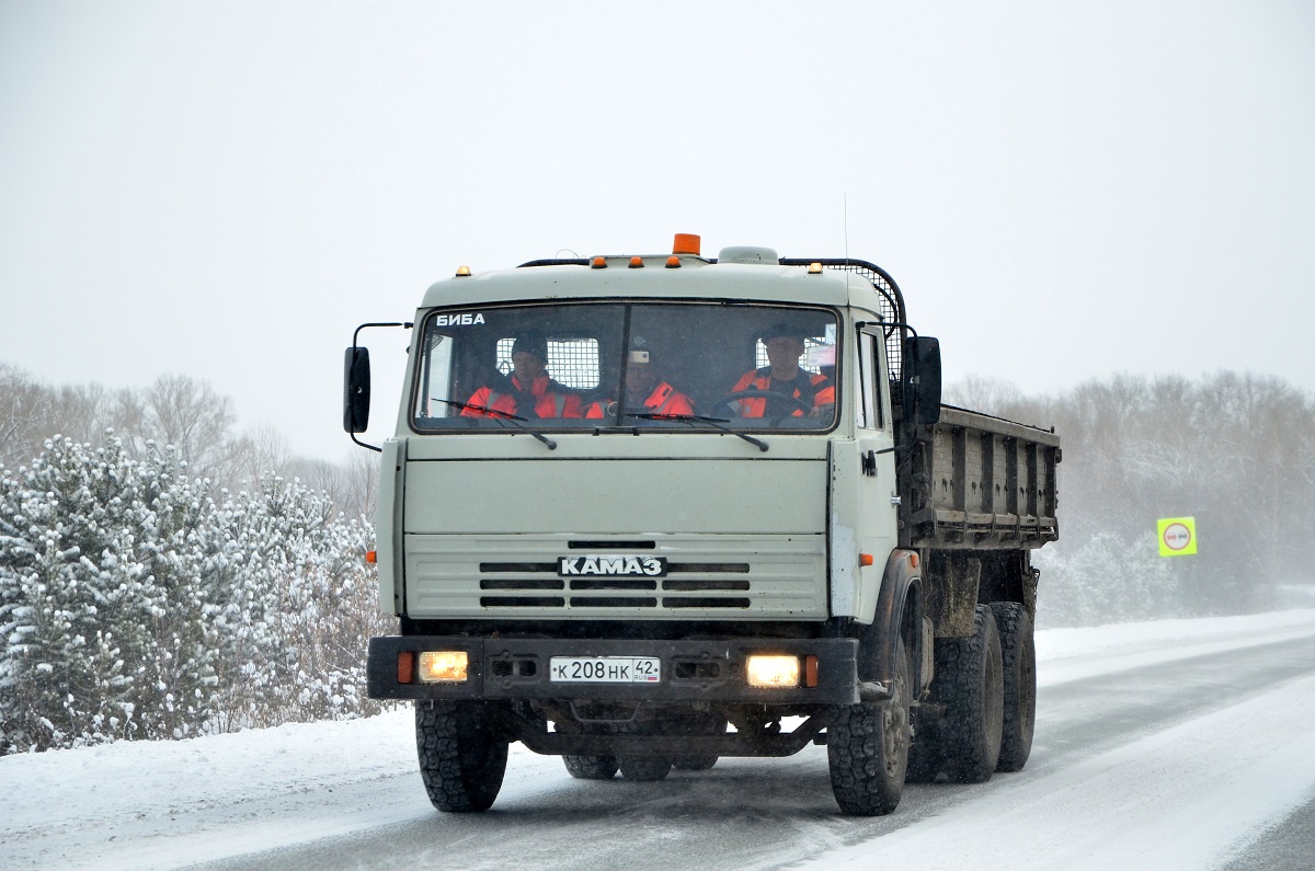 Кемеровская область, № К 208 НК 42 — КамАЗ-5320