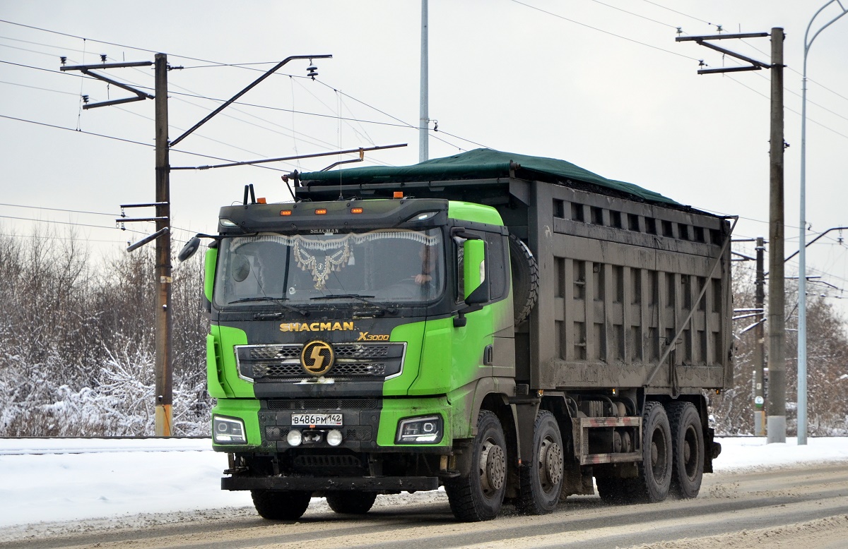 Кемеровская область, № В 486 РМ 142 — Shaanxi Shacman X3000 SX3318