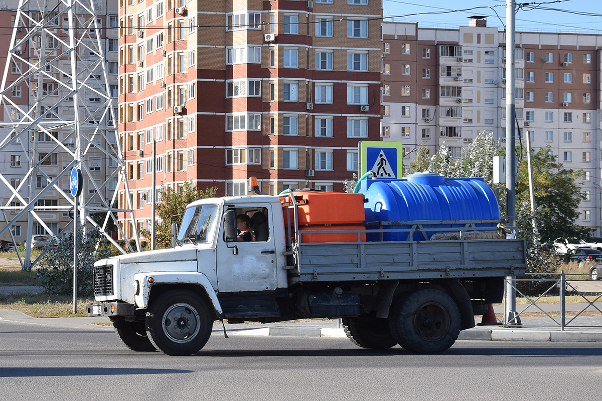 Липецкая область, № О 510 АА 48 — ГАЗ-3307